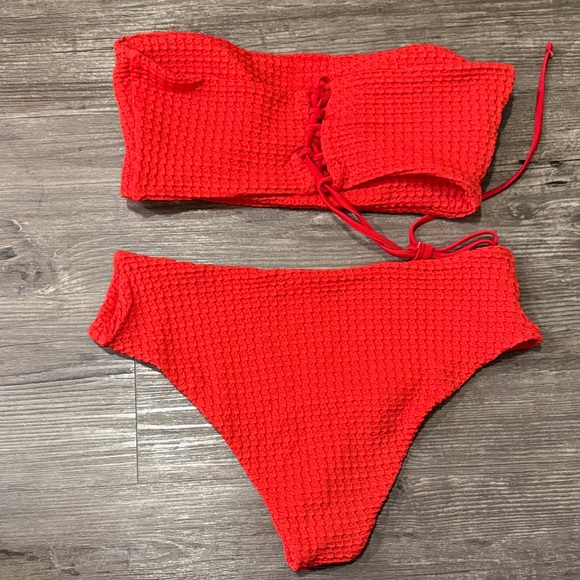Red Textured Bikini Set - Picture 7 of 10